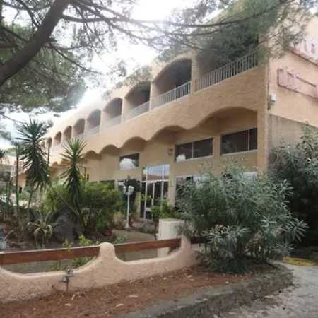 Le Colibri Hotell Lucciana (Corsica)