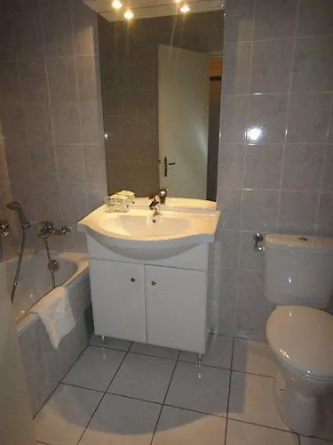 Hotell Le Colibri Lucciana (Corsica)
